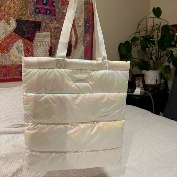 Bath & Body Works Cream Quilted Tote Bag - Picture 5 of 5